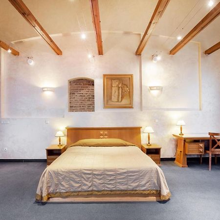 Atrium Suites VNO Exterior photo