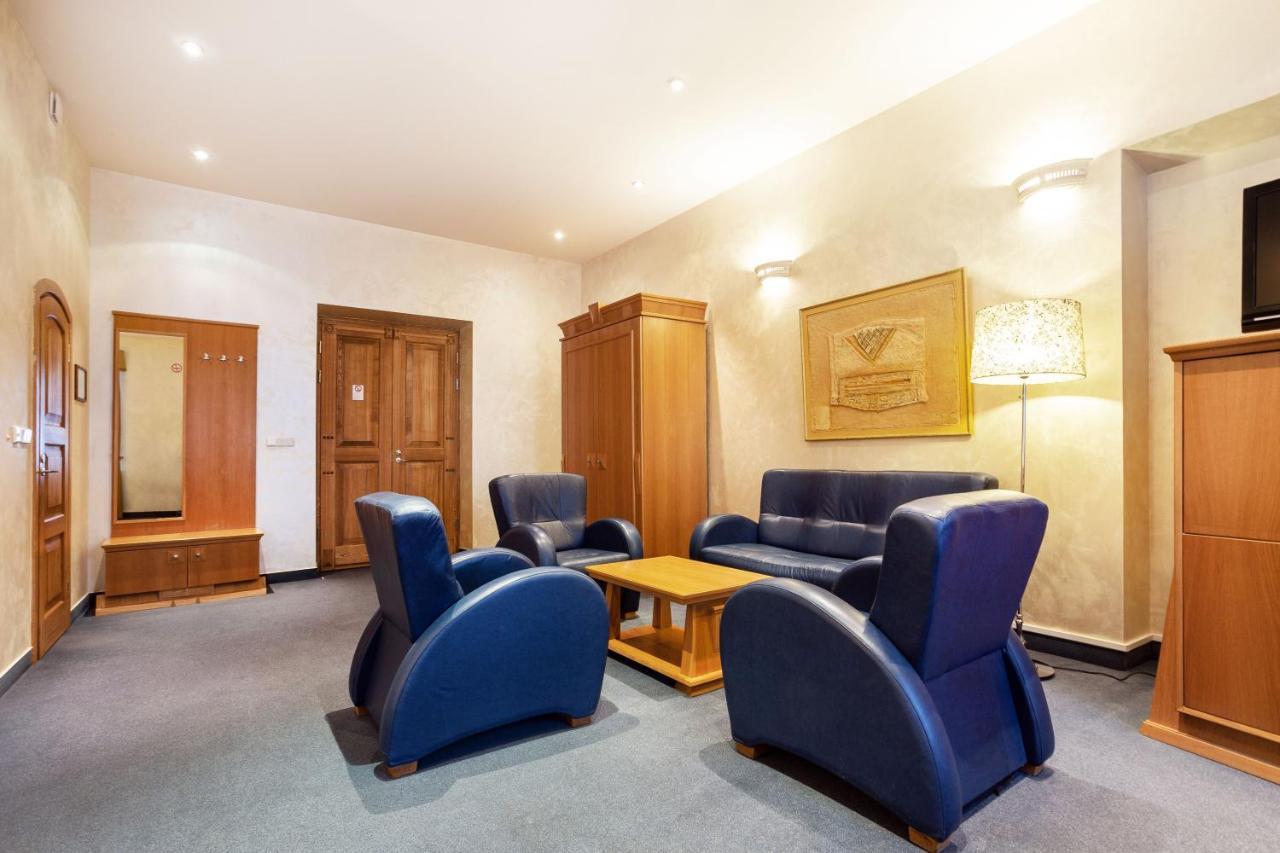 Atrium Suites VNO Exterior photo
