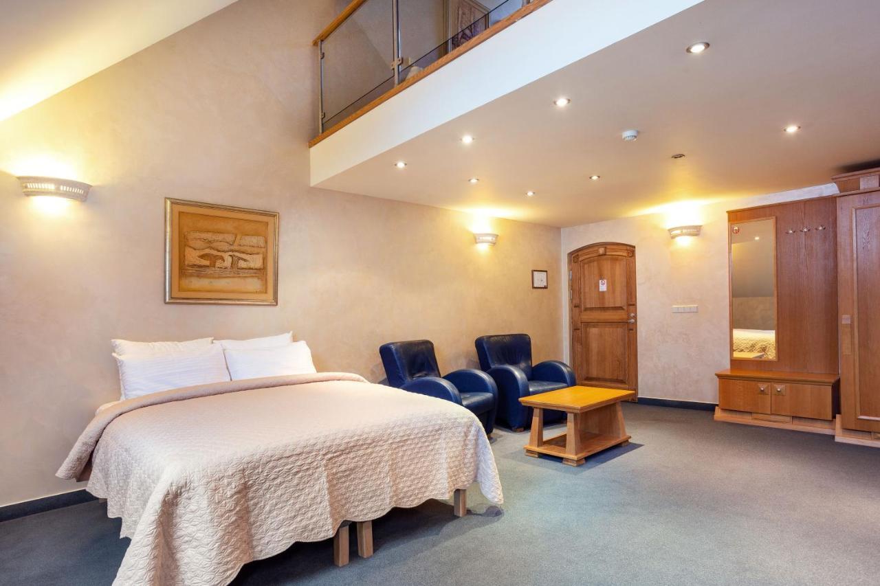 Atrium Suites VNO Exterior photo